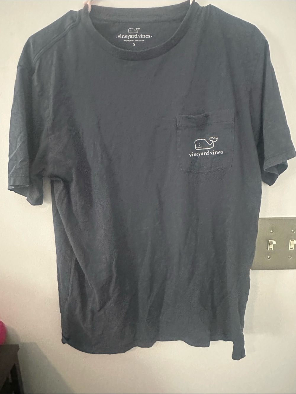 Vineyard Vines Navy Pocket Tee with Embroidered Whale